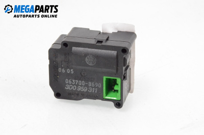 Motor supapă încălzire for Volkswagen Phaeton Sedan (04.2002 - 03.2016) 3.0 V6 TDI 4motion, 224 hp, № 063700-8690