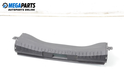 Placă portbagaj for Ford Focus II Sedan (04.2005 - 09.2012), 5 uși, sedan