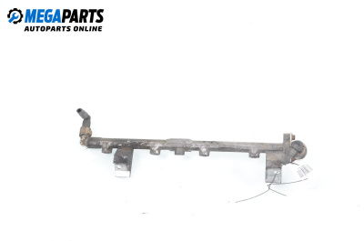 Fuel rail for Ford Focus I Hatchback (10.1998 - 12.2007) 1.6 16V, 100 hp