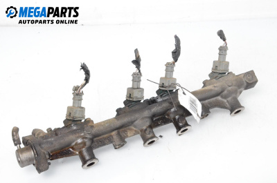 Fuel rail with injectors for Renault Megane Scenic (10.1996 - 12.2001) 2.0 i (JA0G), 109 hp