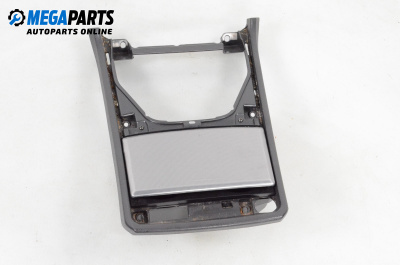Getränkehalter for Volvo XC90 I SUV (06.2002 - 01.2015)