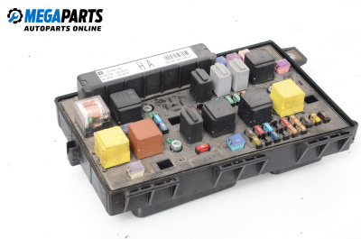 Fuse box for Opel Astra H Estate (08.2004 - 05.2014) 1.6, 105 hp, №13206753