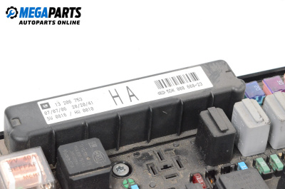 Fuse box for Opel Astra H Estate (08.2004 - 05.2014) 1.6, 105 hp, №13206753