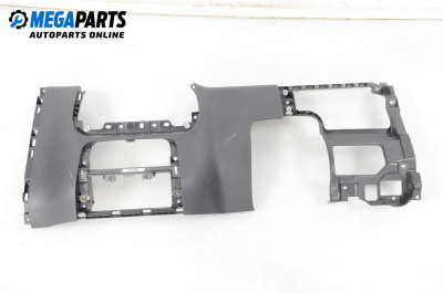 Tablou de bord, partea inferioară for Volkswagen Golf Plus (01.2005 - 12.2013)