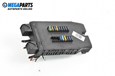 Fuse box for Mercedes-Benz Sprinter 3-t Box (903) (01.1995 - 05.2006) 312 D 2.9, 122 hp