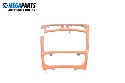 Zentralkonsole for Mercedes-Benz C-Class Sedan (W203) (05.2000 - 08.2007)
