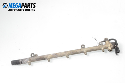 Rampă combustibil for Mercedes-Benz C-Class Estate (S203) (03.2001 - 08.2007) C 270 CDI (203.216), 170 hp