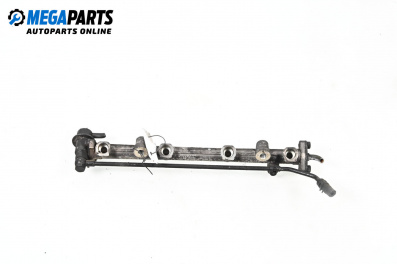 Fuel rail for Hyundai Coupe Coupe Facelift (08.1999 - 04.2002) 1.6 16V, 116 hp