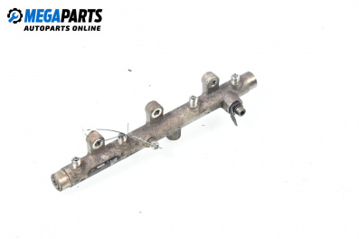 Fuel rail for Peugeot 307 Station Wagon (03.2002 - 12.2009) 2.0 HDI 110, 107 hp