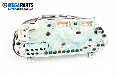 Instrument cluster for Volvo V40 Estate (07.1995 - 06.2004) 1.6, 105 hp