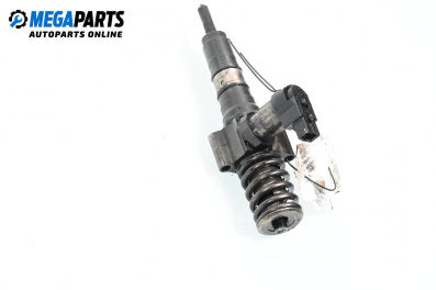 Diesel fuel injector for Volkswagen Passat V Sedan B6 (03.2005 - 12.2010) 2.0 TDI 16V, 140 hp