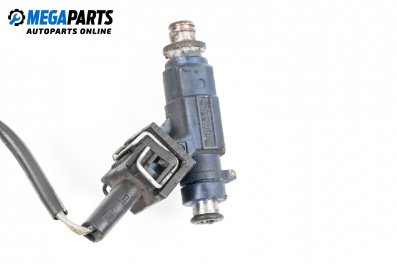 Gasoline fuel injector for Mercedes-Benz C-Class Estate (S203) (03.2001 - 08.2007) C 240 (203.261), 170 hp