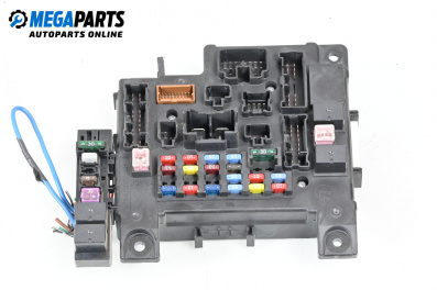 Fuse box for Mitsubishi Outlander II SUV (11.2006 - 12.2012) 2.0 DI-D, 140 hp