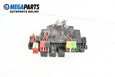 Fuse box for Mercedes-Benz S-Class Sedan (W220) (10.1998 - 08.2005) S 320 CDI (220.026, 220.126), 197 hp