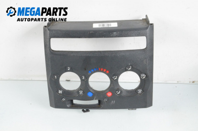 Central console for Peugeot Boxer Box II (12.2001 - 04.2006)