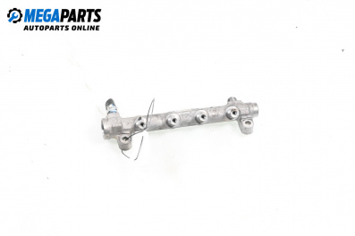 Fuel rail for Audi A6 Sedan C7 (11.2010 - 09.2018) 2.0 TDI, 190 hp