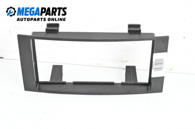 Central console for Volkswagen Touareg SUV I (10.2002 - 01.2013)
