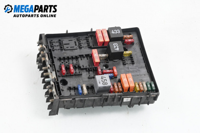 Fuse box for Volkswagen Touran Minivan I (02.2003 - 05.2010) 1.6 FSI, 115 hp