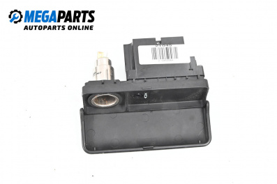 Audio jack for Land Rover Range Rover Sport I (02.2005 - 03.2013) 2.7 D 4x4, 190 hp