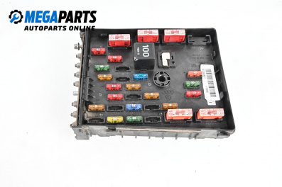 Fuse box for Volkswagen Passat V Variant B6 (08.2005 - 11.2011) 2.0 TDI 4motion, 140 hp