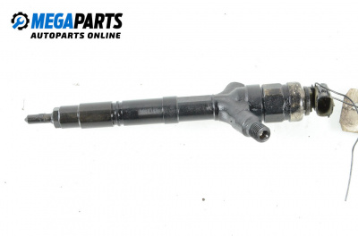 Diesel fuel injector for Toyota Avensis II Station Wagon (04.2003 - 11.2008) 2.0 D-4D (CDT250), 116 hp