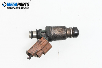Gasoline fuel injector for Toyota RAV4 I SUV (01.1994 - 09.2000) 2.0 4WD, 129 hp