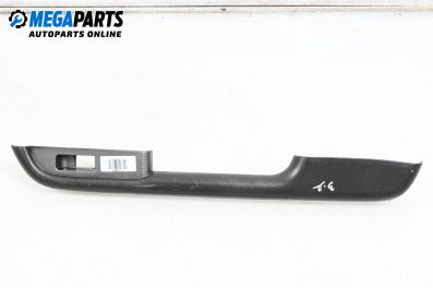 Door handle for Nissan X-Trail I SUV (06.2001 - 01.2013), 5 doors, suv, position: rear - right