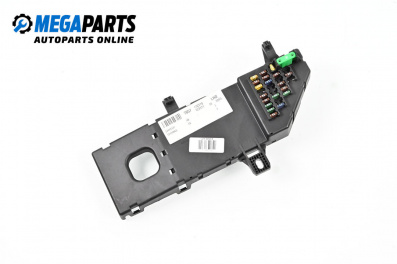 Fuse box for Opel Signum Hatchback (05.2003 - 12.2008) 2.2 DTI, 125 hp