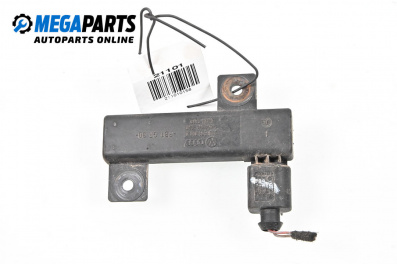 Antenă intrare fără cheie for Audi A8 Sedan 4E (10.2002 - 07.2010)