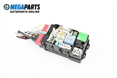 Fuse box for Peugeot 508 Station Wagon I (11.2010 - 12.2018) 1.6 HDi, 112 hp