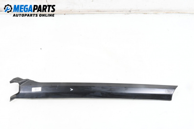 Windscreen moulding for Land Rover Discovery III SUV (07.2004 - 09.2009), suv, position: front