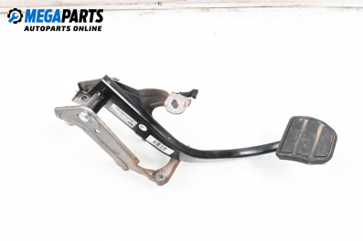 Parking brake pedal for Land Rover Discovery III SUV (07.2004 - 09.2009)