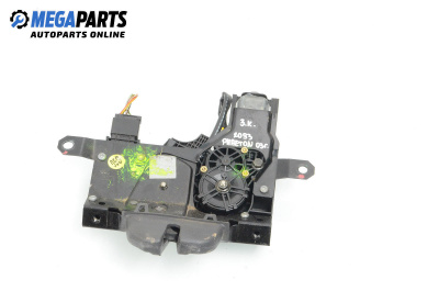 Încuietoare portbagaj for Volkswagen Phaeton Sedan (04.2002 - 03.2016), sedan, position: din spate