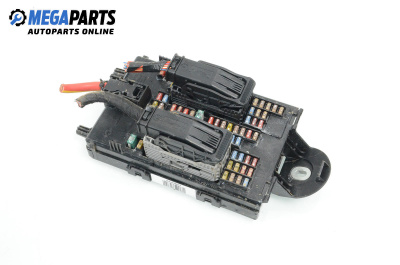 Fuse box for Volvo XC90 II SUV (09.2014 - ...) D5 AWD, 224 hp