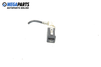 USB-kupplung for BMW 7 Series F01 (02.2008 - 12.2015) 750 i, 408 hp