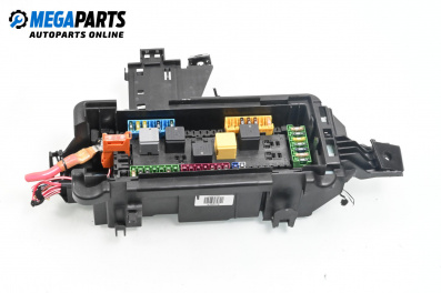 Fuse box for Mercedes-Benz GLE Class SUV (W166) (04.2015 - 10.2018) AMG 43 4-matic (166.064), 367 hp