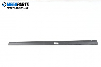 Material profilat ușă for Mercedes-Benz C-Class Estate (S203) (03.2001 - 08.2007), combi, position: stânga - fața
