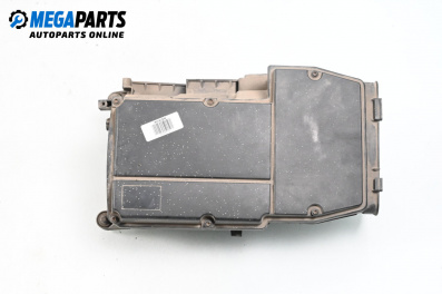 Carcasă filtru de aer for Mercedes-Benz C-Class Estate (S203) (03.2001 - 08.2007) C 200 Kompressor (203.242)