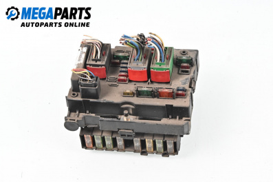 Fuse box for Peugeot 307 Hatchback (08.2000 - 12.2012) 2.0 16V, 136 hp