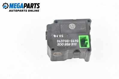 Heater motor flap control for Volkswagen Phaeton Sedan (04.2002 - 03.2016) 4.2 V8 4motion, 335 hp, № 3D0 959 311