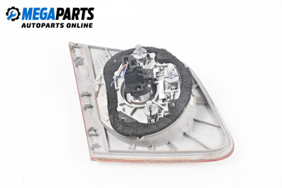 Innere bremsleuchte for Volkswagen Phaeton Sedan (04.2002 - 03.2016), sedan, position: rechts