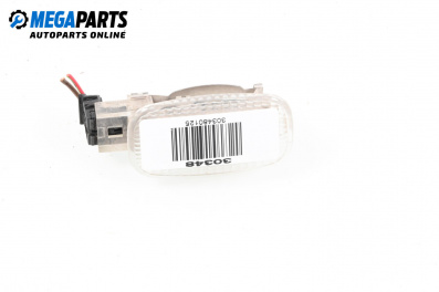 Interior courtesy light for Mercedes-Benz E-Class Sedan (W211) (03.2002 - 03.2009)