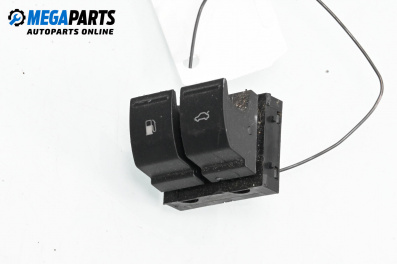 Fuel tank and boot lid buttons for Volkswagen Touareg SUV I (10.2002 - 01.2013)
