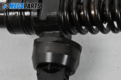 Diesel fuel injector for Volkswagen Touareg SUV I (10.2002 - 01.2013) 2.5 R5 TDI, 174 hp