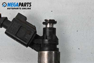 Duza benzină for Volkswagen Passat V Sedan B6 (03.2005 - 12.2010) 2.0 FSI, 150 hp