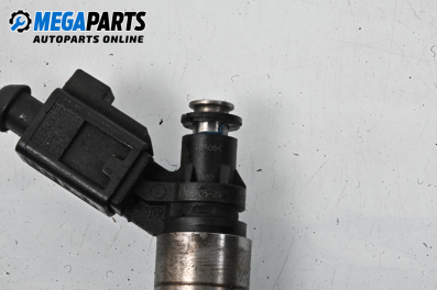 Duza benzină for Volkswagen Passat V Sedan B6 (03.2005 - 12.2010) 2.0 FSI, 150 hp