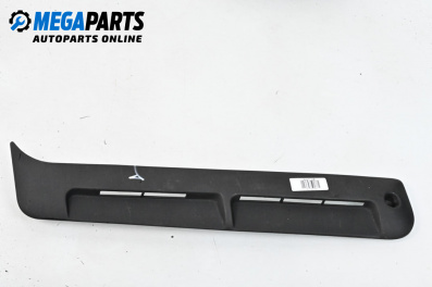 Material profilat exterior for Hyundai Galloper SUV II (02.1997 - 12.2003), suv, position: dreapta