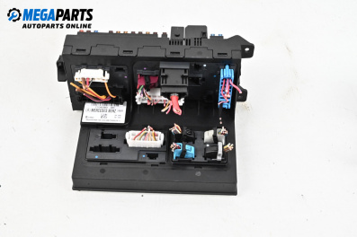Fuse box for Mercedes-Benz E-Class Sedan (W211) (03.2002 - 03.2009) E 200 CDI (211.004), 122 hp