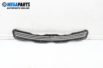 Grilă for Mercedes-Benz E-Class Estate (S210) (06.1996 - 03.2003), combi, position: fața