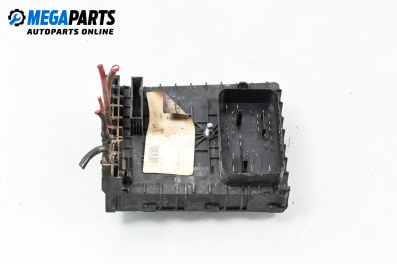 Sicherungskasten for Volkswagen Touran Minivan I (02.2003 - 05.2010) 1.9 TDI, 105 hp